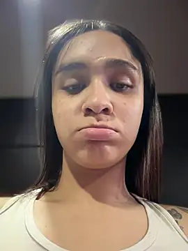 Isabella-Teen online show from February 3, 2026, 1:59 am