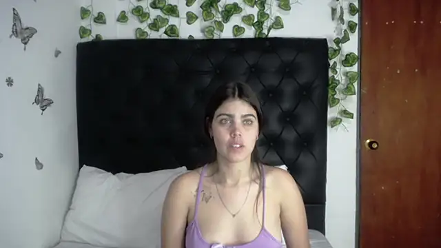 isabel 09 online show from April 18, 2026, 7:18 pm