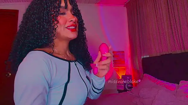 missvaneblake online show from February 12, 2026, 12:00 pm