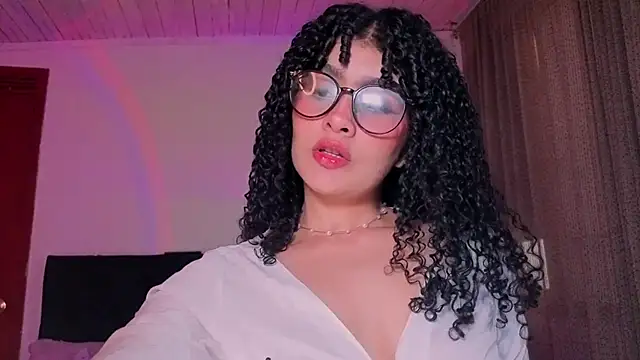 missvaneblake online show from April 17, 2026, 12:19 pm