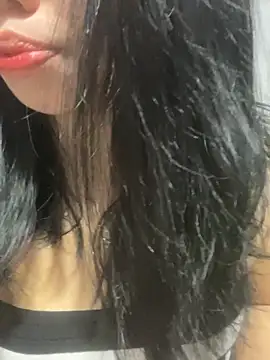 Rose-babyx online show from May 26, 2026, 1:29 pm