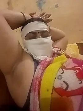 Snapshot of Love-890 chatting on November 4, 2025, 4:28 pm Love-890 online show from November 4, 2025, 4:28 pm