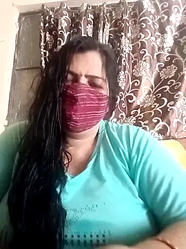 Snapshot of Love-890 chatting on November 5, 2025, 4:56 am Love-890 online show from November 5, 2025, 4:56 am