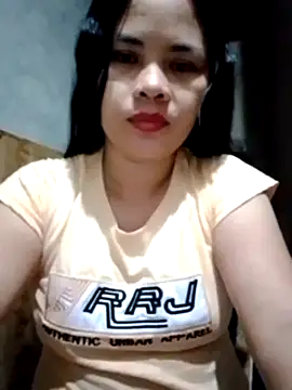 sweet bella16 online show from October 22, 2025, 7:24 pm