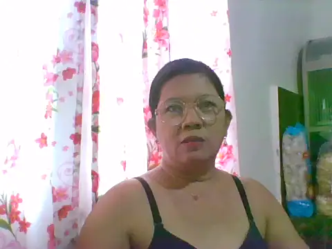 asian bhebs1 online show from October 17, 2025, 12:01 am