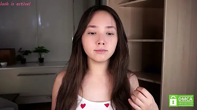 Snapshot of RenaeConnerley chatting on October 25, 2025, 3:58 am RenaeConnerley online show from October 25, 2025, 3:58 am