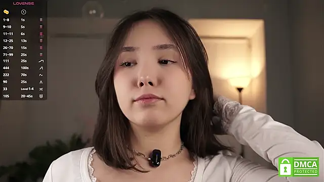 Snapshot of RenaeConnerley chatting on November 25, 2025, 5:51 am RenaeConnerley online show from November 25, 2025, 5:51 am