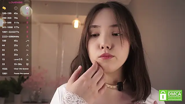 Snapshot of RenaeConnerley chatting on December 3, 2025, 4:20 am RenaeConnerley online show from December 3, 2025, 4:20 am