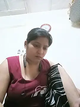 aliya-jaan71 online show from June 12, 2026, 3:55 pm