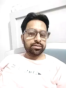 mohsin99272 online show from September 22, 2025, 12:18 pm