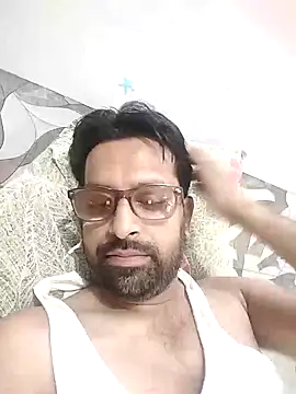 mohsin99272 online show from October 1, 2025, 6:41 am