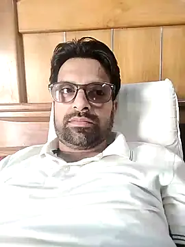 mohsin99272 online show from October 9, 2025, 5:38 am