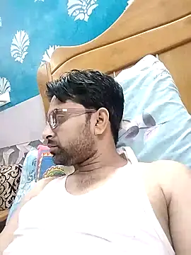 mohsin99272 online show from October 18, 2025, 4:30 pm