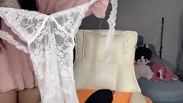 Akong11 online show from February 8, 2026, 12:41 pm