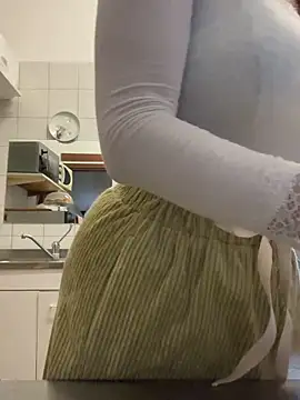 ainaht online show from February 5, 2026, 8:08 am