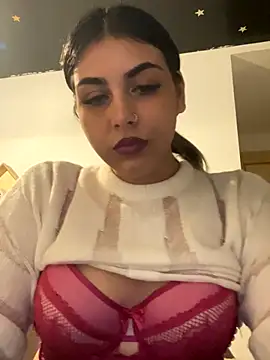 lolaadora online show from October 16, 2025, 1:06 am