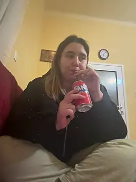 marouska official online show from March 3, 2026, 4:07 am