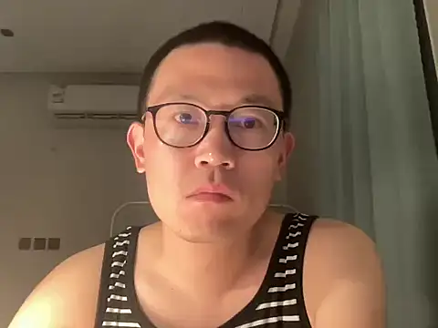 yewuzhi online show from September 29, 2025, 7:51 pm