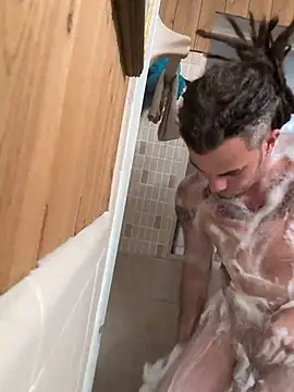 Snapshot of Clownboi17 chatting on September 23, 2025, 11:30 pm Clownboi17 online show from September 23, 2025, 11:30 pm