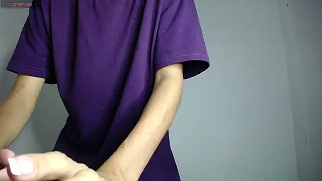 Snapshot of Amber_Miiller2 chatting on October 27, 2025, 6:34 pm Amber Miiller2 online show from October 27, 2025, 6:34 pm