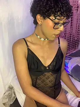 Sweet Tyra Doll online show from October 4, 2025, 8:23 am