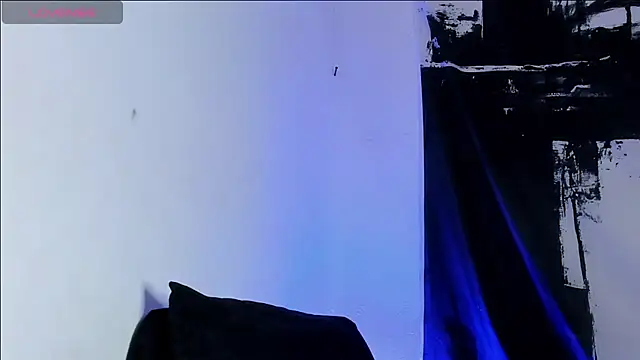 Avaggi online show from October 29, 2025, 9:49 pm