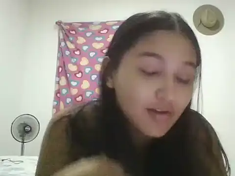EimyKissx online show from October 17, 2025, 9:28 pm