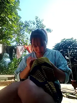 Snapshot of emilyzz chatting on November 23, 2025, 7:08 am emilyzz online show from November 23, 2025, 7:08 am