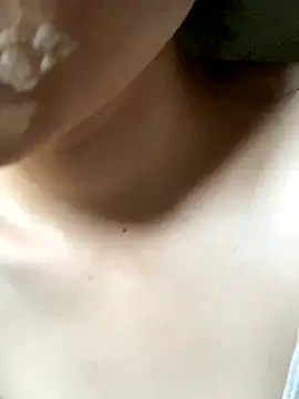 Bella sexy98 online show from October 10, 2025, 12:31 am