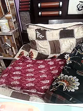 lickcandy online show from October 11, 2025, 6:06 pm