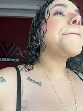 Snapshot of krisstenSantos chatting on February 20, 2026, 1:33 pm krisstenSantos online show from February 20, 2026, 1:33 pm