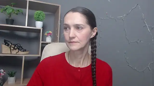 TayaFinch online show from November 26, 2025, 1:34 pm