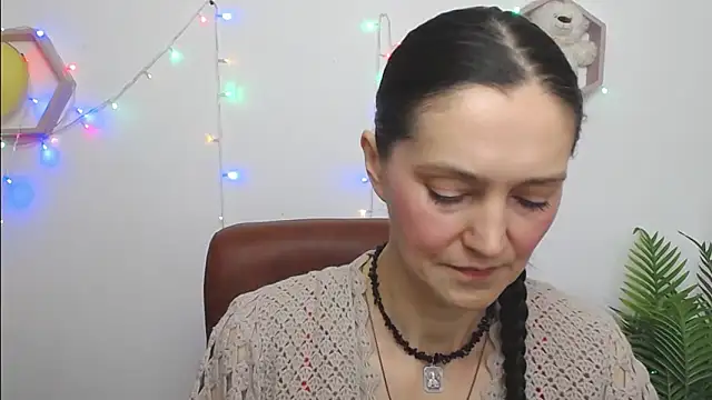 TayaFinch online show from March 17, 2026, 1:36 pm