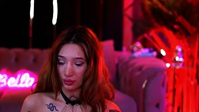 SiennaJayden online show from February 18, 2026, 7:37 am