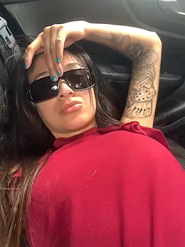 Snapshot of MiQeilaSweet chatting on October 19, 2025, 7:25 pm MiQeilaSweet online show from October 19, 2025, 7:25 pm