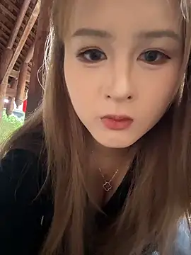 yuki june online show from March 22, 2026, 8:29 am