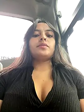 Snapshot of Karla_1-2 chatting on October 1, 2025, 6:58 pm Karla 1-2 online show from October 1, 2025, 6:58 pm
