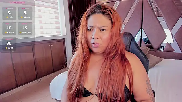 Zoe-stonee online show from September 29, 2025, 8:13 pm