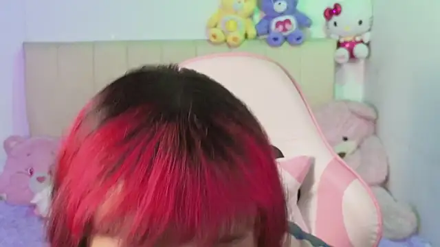 Snapshot of NekoWaifu chatting on July 15, 2026, 3:17 pm NekoWaifu online show from July 15, 2026, 3:17 pm