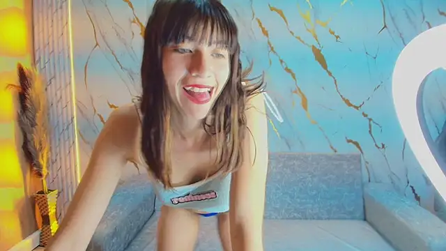 Isabella Blondetf online show from October 30, 2025, 1:12 pm