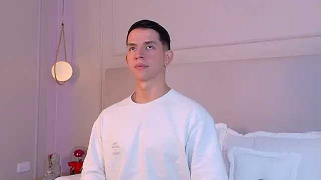 Snapshot of ZaneDawson chatting on November 18, 2025, 3:12 am ZaneDawson online show from November 18, 2025, 3:12 am