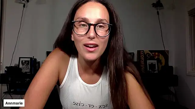 annmarieferrara online show from September 24, 2025, 2:59 am