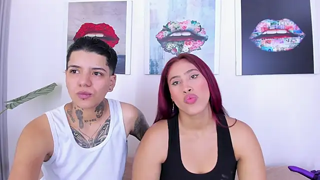 Snapshot of Girls_inlove chatting on September 24, 2025, 11:35 am Girls inlove online show from September 24, 2025, 11:35 am