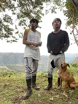 sky-wolves online show from October 1, 2025, 10:38 pm