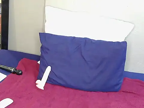 Serafynn online show from September 26, 2025, 11:31 pm