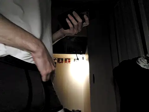 Snapshot of Young_StallioN_ chatting on October 13, 2025, 5:24 pm Young StallioN online show from October 13, 2025, 5:24 pm