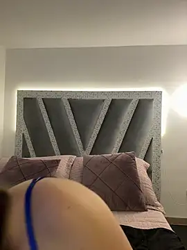 SophieeMills online show from December 18, 2025, 12:06 am