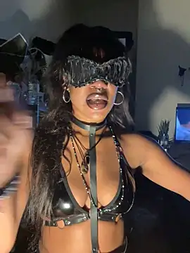 darksiren1 online show from September 24, 2025, 10:35 pm