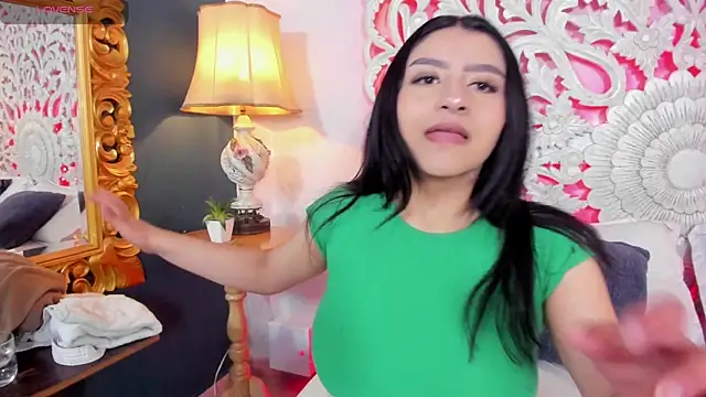 Sam collinss  online show from November 4, 2025, 7:57 pm