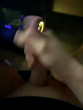 jstntz online show from December 2, 2025, 10:27 pm